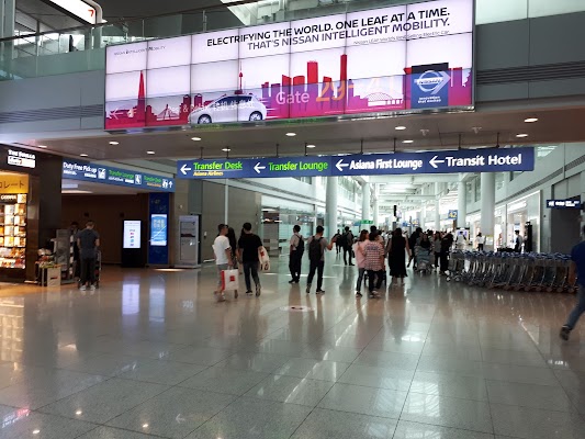 gentle-monster-shinsegae-incheon-airport-dfs