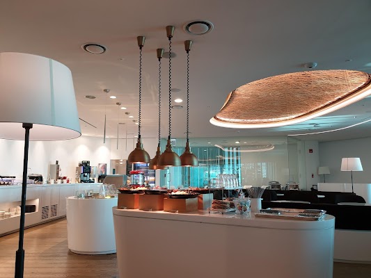 spc-lounge-terminal-2